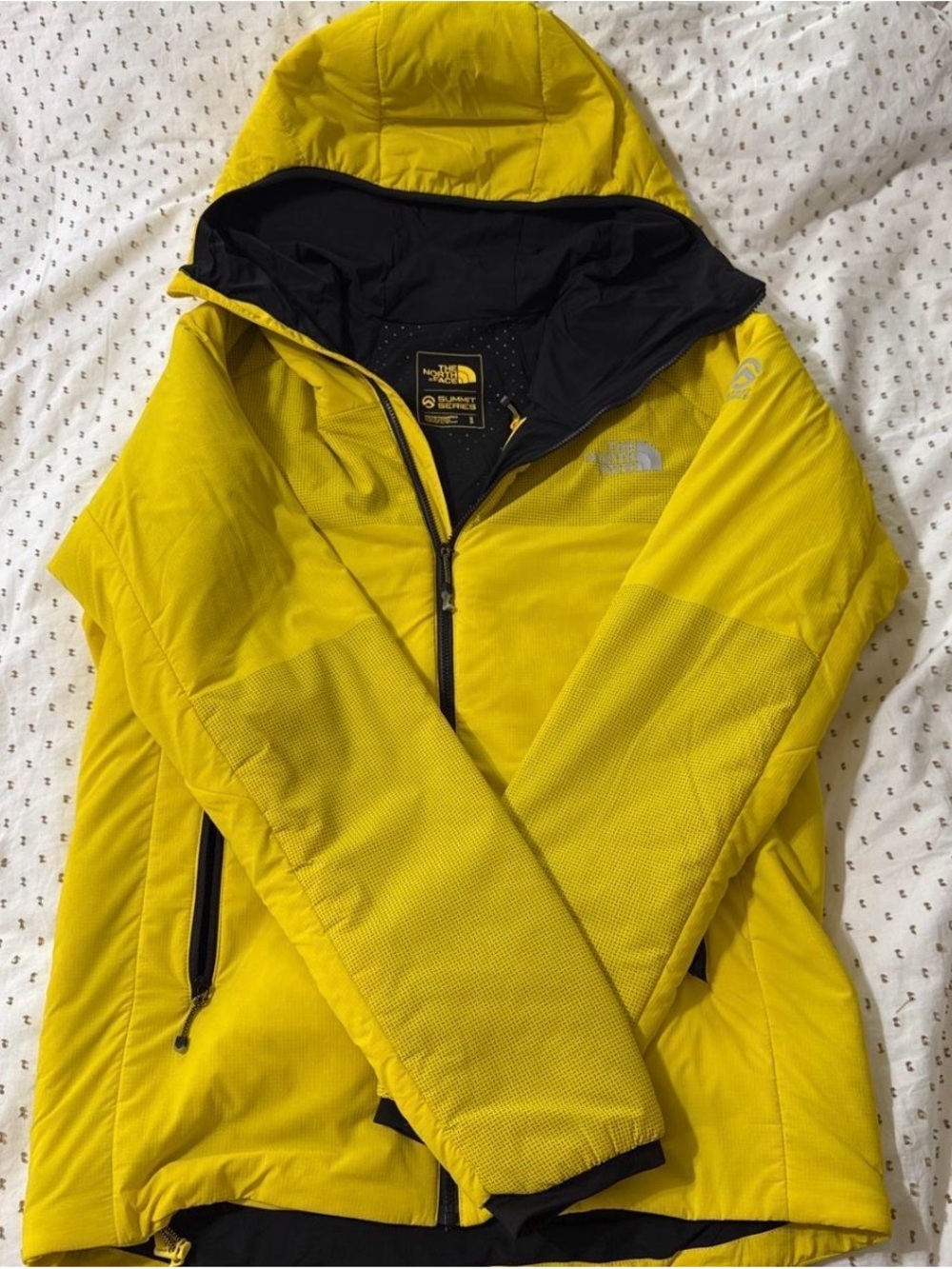 The North Face Summit L3 Ventrix Hoodie Men’s size Small